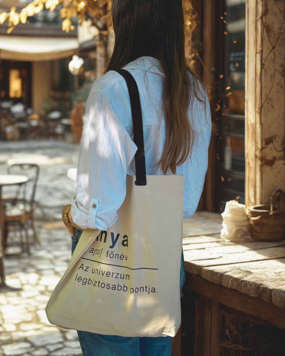 "Anya: az univerzum legbiztosabb pontja" vászontáska - Image 2